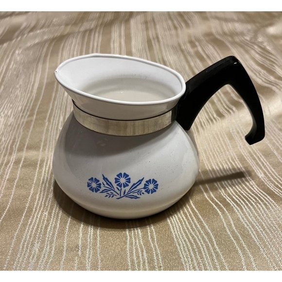 Vintage Corning Ware 3 cup tea pot Blue Cornflower design no lid - Picture 1 of 6